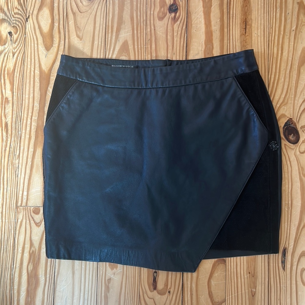 100% sheep leather skirt